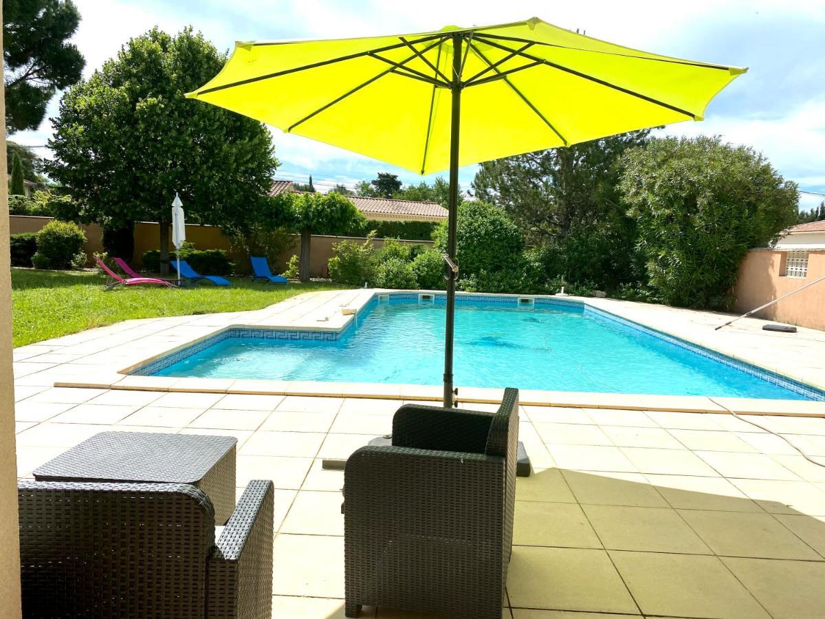 Villa Et Maisonnette Provencales カルパントラ エクステリア 写真